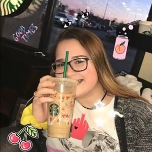 Meet your Posher, Jillian